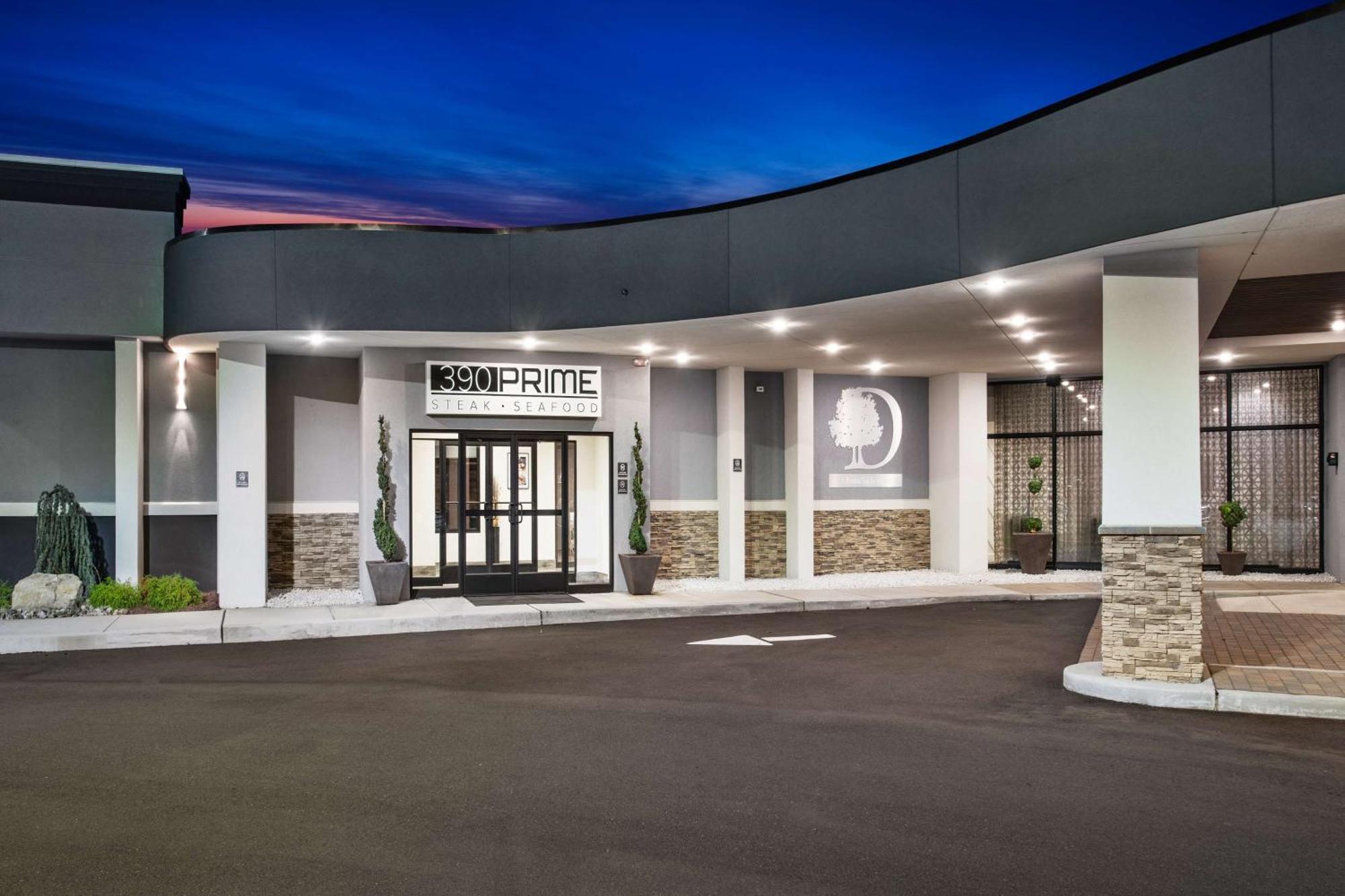 Doubletree By Hilton Monroe Township Cranbury Hotel Rossmoor Exterior photo